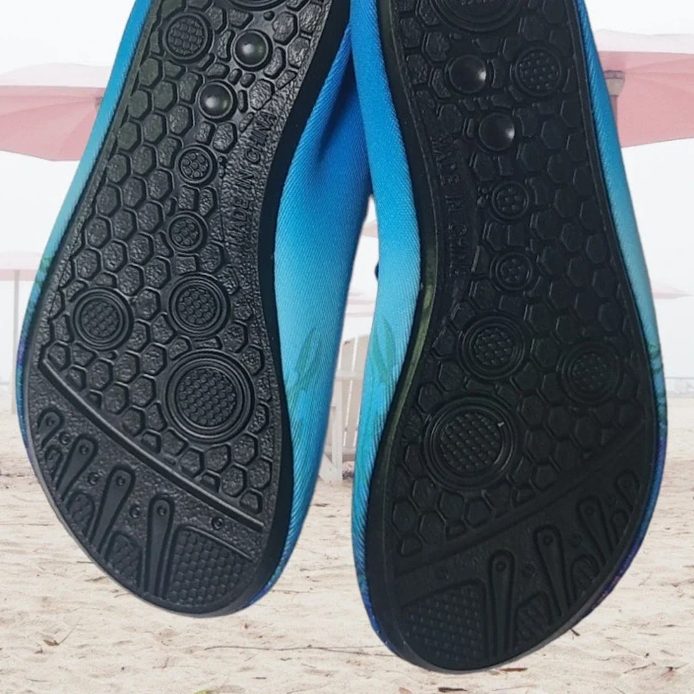 Bigib size 11 Little Kid's Blue Shark Non-Slip Swim Water Shoes ~ NEW